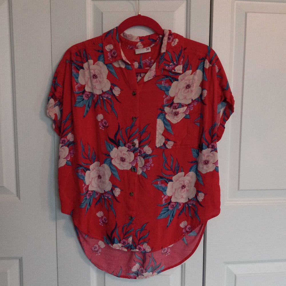 So tropical red blouse, Sz L